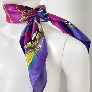 ɴᴡᴏᴛ ᴜᴏ ꜱᴀᴛɪɴ ʀᴇᴛʀᴏ ꜱᴄᴀʀꜰ